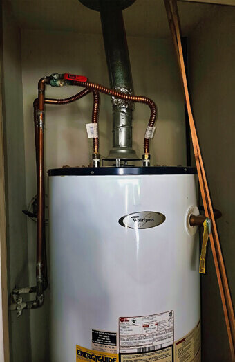 https://plumbergosnells.com.au/uploads/2025/06/hot-water-650217.jpg