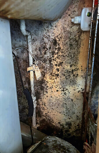 https://plumbergosnells.com.au/uploads/2025/06/plumbing-39103.jpg